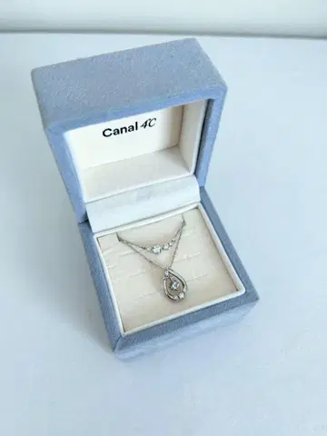 Canal 4C 펜던트 목걸이 2개