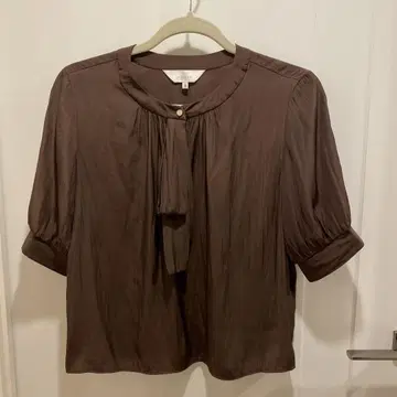 블라우스 SUNAUNA