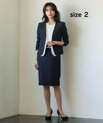 새상품 BEIGE, 베이지 스테디셀러 CINDY 스커트 수트 2 네이비