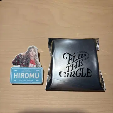 INI Flip the circle 명찰