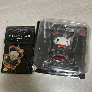 산리오의 HALLOWEEN 2025 Happy 복권 키티 피규어 세트