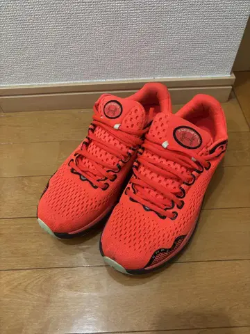 언더아머 UA 호버 인피니트 4 26.5cm 러닝화