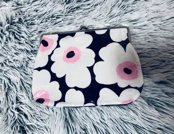 FINNAIR x marimekko 핀에어 기내 판매 한정판 파우치