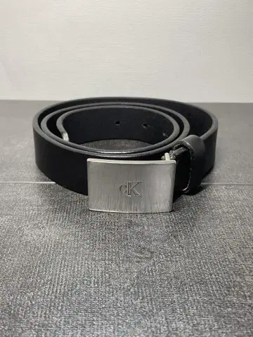 새상품급 Calvin Klein 캘빈클라인 실버 은 벨트 가죽
