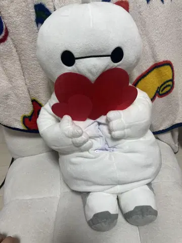 베이맥스 봉제 인형 하트 포함 티슈 케이스