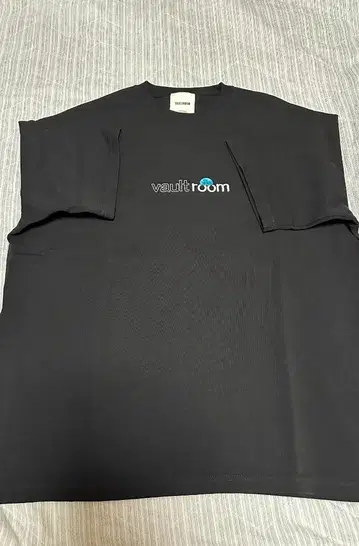 vaultroom VR x TENSURA TEE