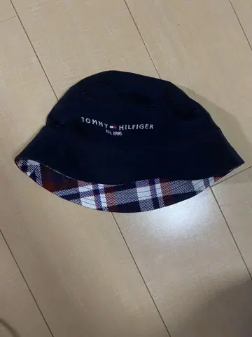 TOMMY HILFIGER 버킷햇 네이비 체크