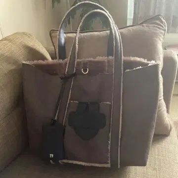 미사용! 새상품급! BRUNELLO CUCINELLI 브루넬로쿠치넬리
