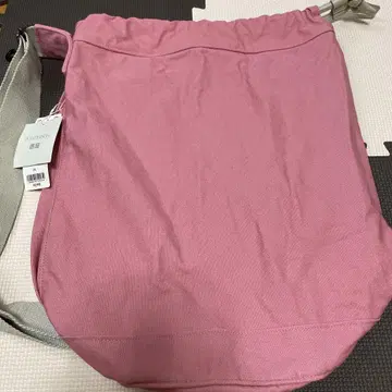 유니클로 숄더백 새상품