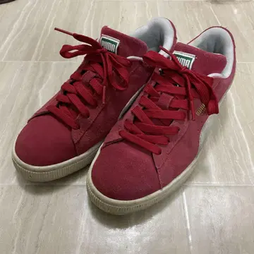 PUMA 레드 스웨이드 스니커즈