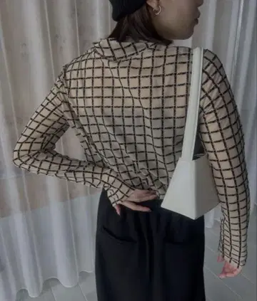 Ameri NEW LOGO MONOGRAM PLAID SKIN TOP