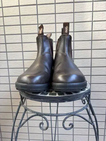 Blundstone 브라운 사이드 고어 부츠