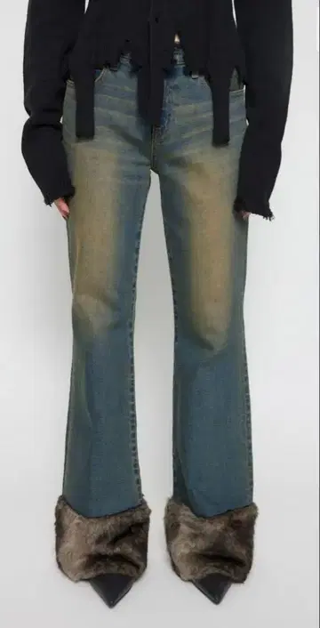 FAUX FUR 플레어 데님 23inch
