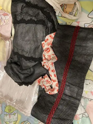 만들어진 오비 블랙과 빨간색 스트라이프 반폭 오비 헤코 오비 세트