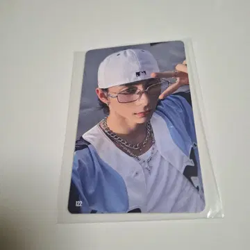 INI XQUARE MASTERPIECE 7000엔 회장 니시 코토