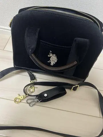 U.S.POLO.ASSN 미니 보스턴 숄더백