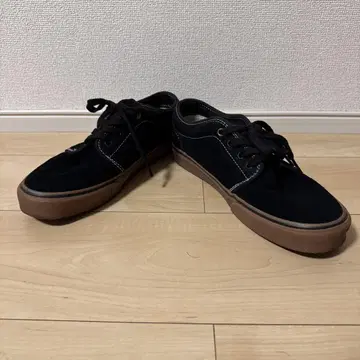 vans chukka low US 9.5