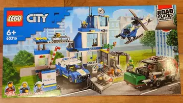 LEGO City 경찰서 세트 60316