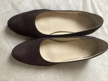 HIMIKO  스웨이드 펌프스 23.5cm 다크 브라운