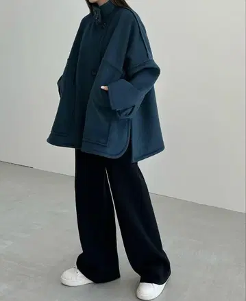 UNOF 코트 블루
