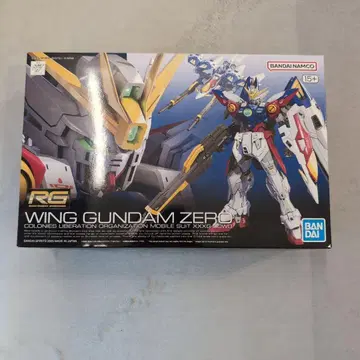 RG 1/144 윙건담 제로