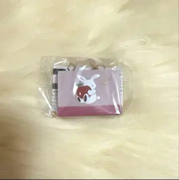 [ 미사용 새상품 ] familiar 파미리아 캡슐 토이