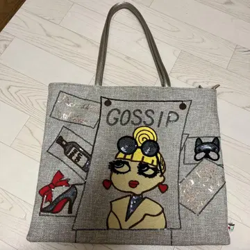 GOSSIP 디자인 메탈릭 토트백
