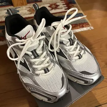 Mizuno 미즈노 MXR 스포티 23.5