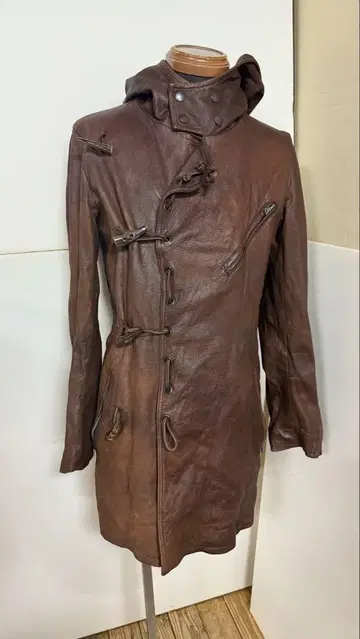 백러쉬 브라운 가죽 후드 부착 더플 코트 1