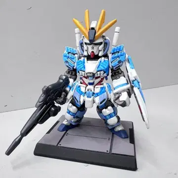 컨버지 건담 내러티브 건담