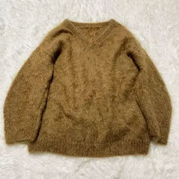 새상품급 Plage NUBE 브라운 V넥 모헤어 풀오버 스웨터
