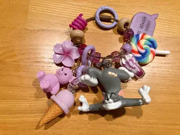 톰과 제리 찰랑찰랑 키링 퍼플