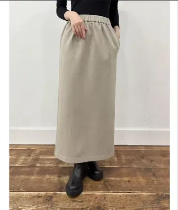 새상품 siro de labonte 시로 데 라본테 pencilskirt