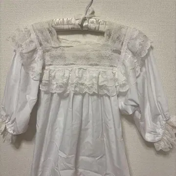 화이트 레이스 퍼프 슬리브 블라우스 구제 의류