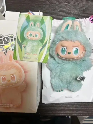 정품 POPMART LABUBU 러브러브 에너지