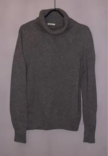 HEUGN Martin 캐시미어 니트 그레이