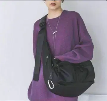 JEANASIS 나일론 벨트 바디백 블랙