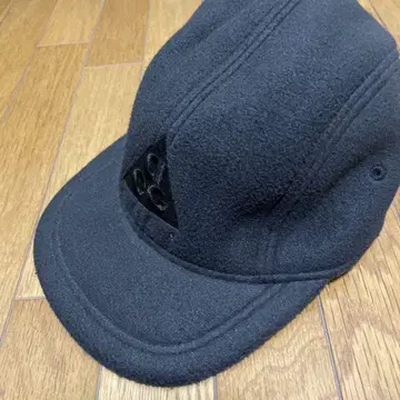 NIKE ACG 블랙 캡