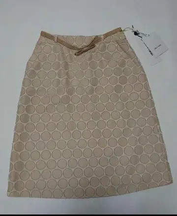 미사용 새상품 피에르 가르뎅 스커트