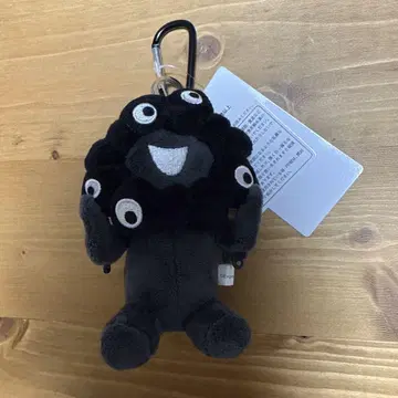 [ 택 포함 새상품 ] 블랙 미야쿠미야쿠 카라비너 포함 ( 앉은 버전 )
