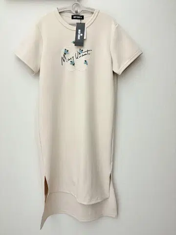MARY QUANT 반팔 롱 원피스 자수 디자인