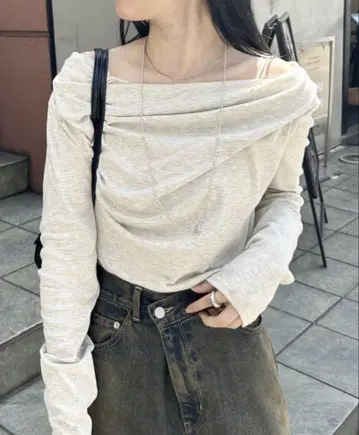 mystic 오프숄더 롱 T셔츠