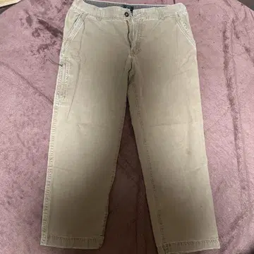 G.H. Bass & Co. 베이지 치노 팬츠