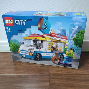 LEGO 시티 아이스크림 트럭 60253