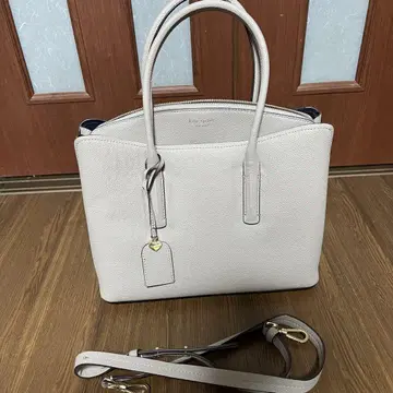 말고 라지 새첼