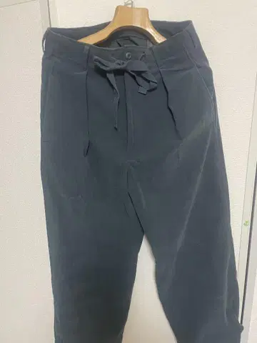 저널 스탠다드 그레이 코듀로이 슬랙스