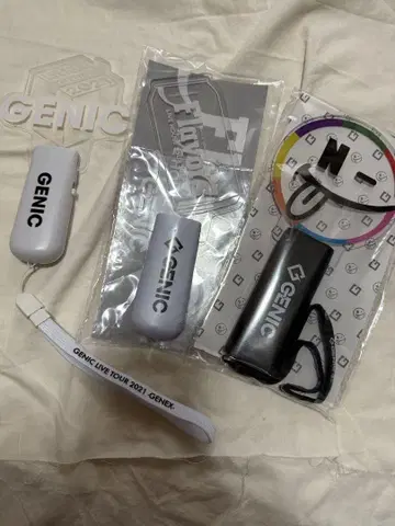GENIC 응원봉 3개 세트