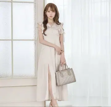 Rose Muse raffle slit onepiece 아이보리