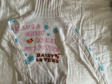 Daisy lovers 니트 L 사이즈