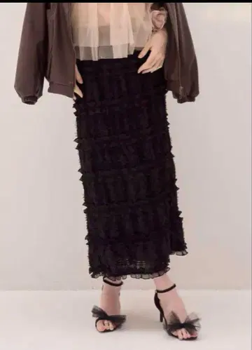 MUGUET Lase&frill line skirt